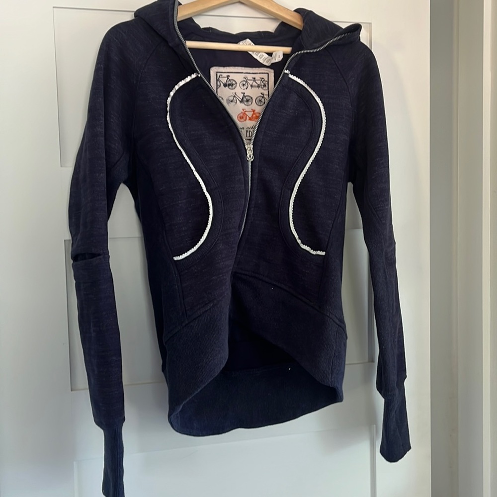LULULEMON RIDE ON ROCK ON BICYCLE SPECIAL EDITION